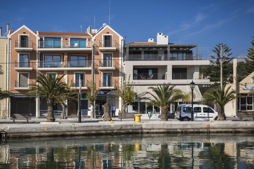 Argostoli Marina Suites Ngoại thất bức ảnh